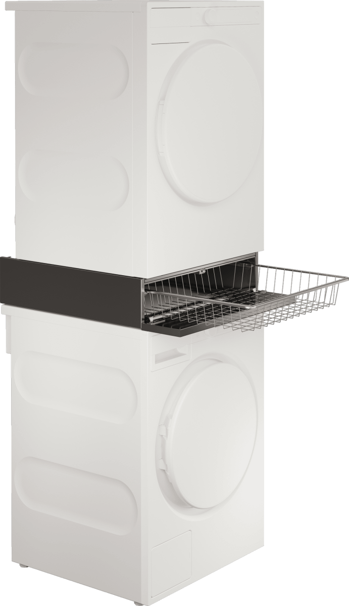 Pull-out basket for laundry