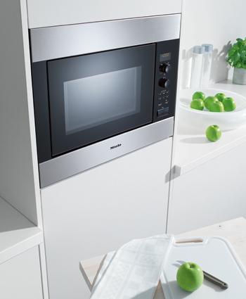 Microwave Oven