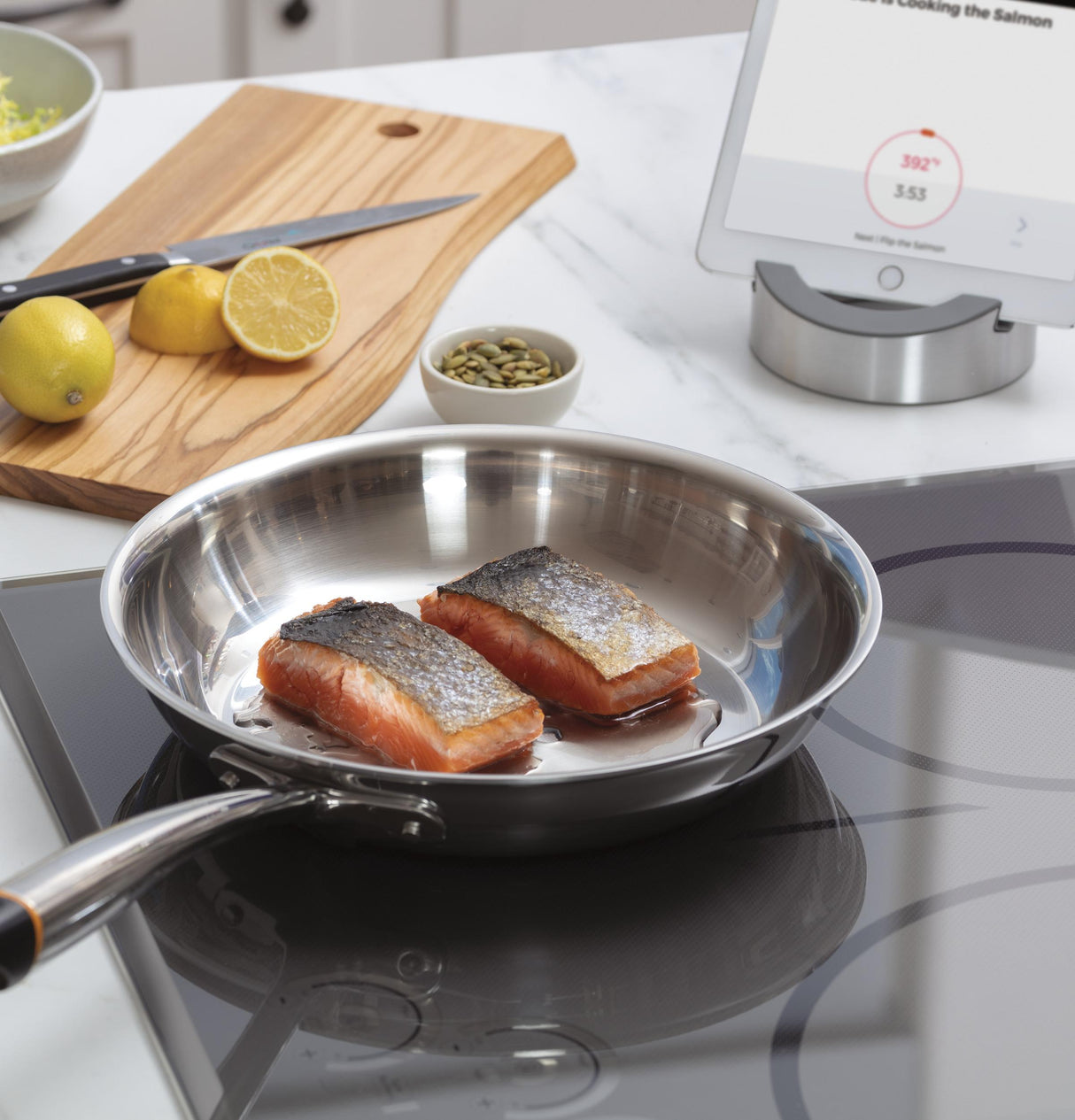 Café™ 36" Smart Touch-Control Induction Cooktop