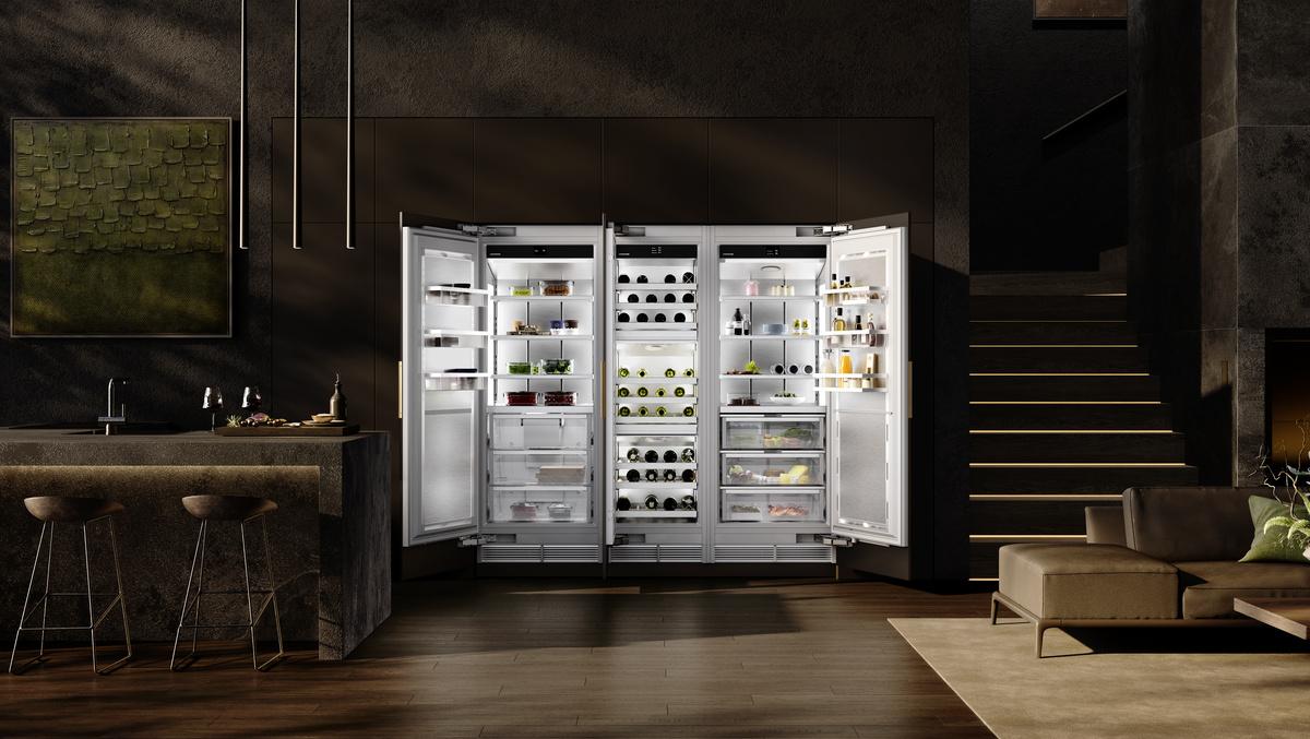 Fully Integrated Refrigerator with BioFresh