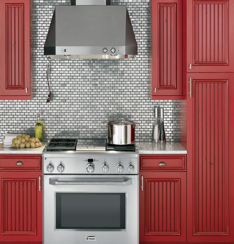 GE Monogram® 36" All Gas Professional Range with 4 Burners and Grill (Natural Gas)