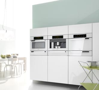 Brilliant White Plus 24" Steam Oven