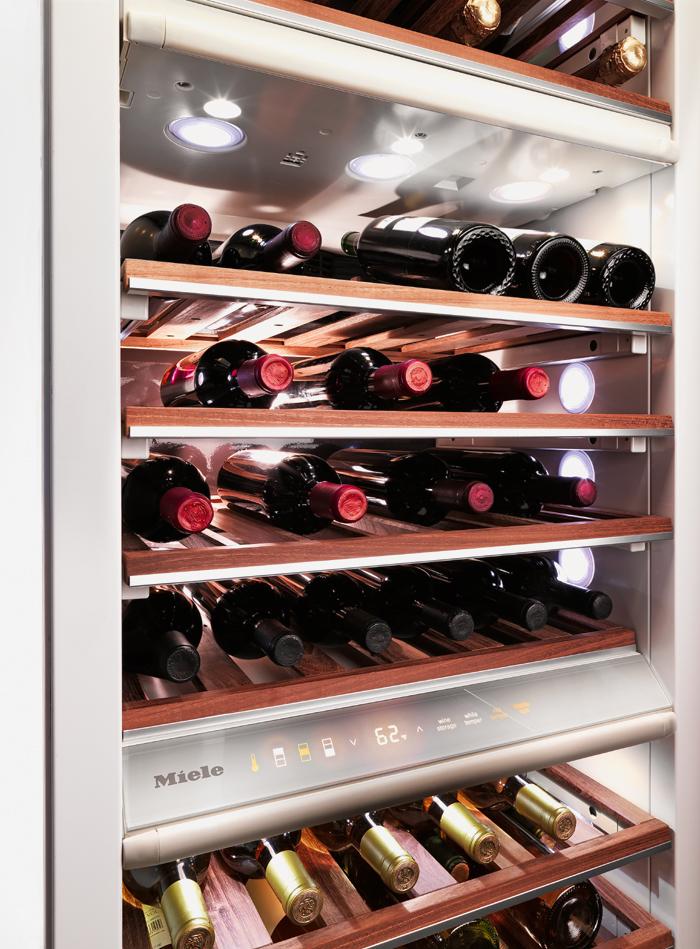 24" Wine Storage Unit (Prefinished, right-hinge)