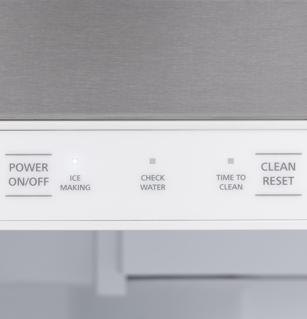 Ice Maker 15-Inch Panel-Ready - Clear Ice