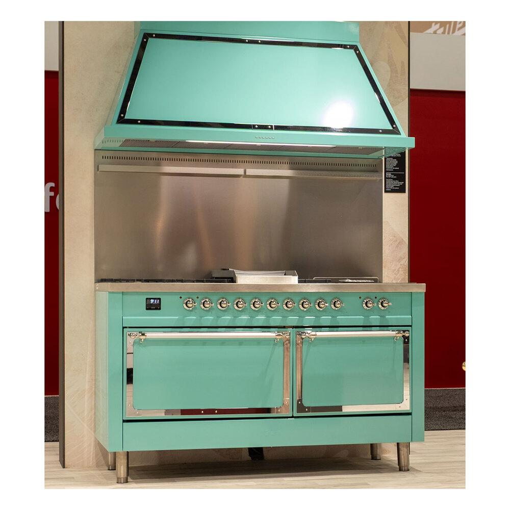 ILVE UN60FSQNMPRACLP Nostalgie II Noblesse 60 inch Dual Fuel Range (7 Sealed Burners + Griddle + French Top, Liquid Propane, Solid Door, RAL, Chrome)