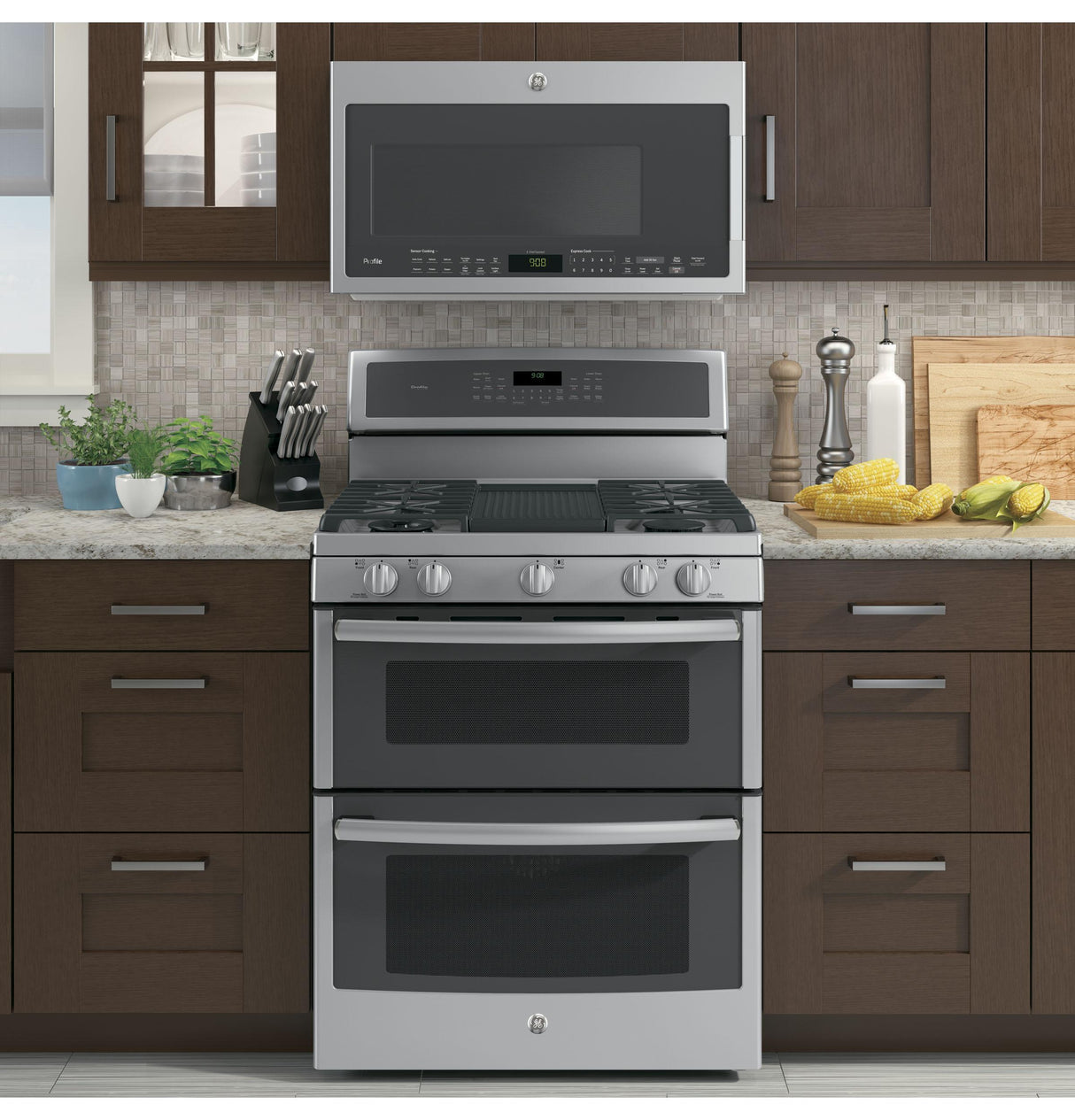 GE Profile™ Series 30" Free-Standing Gas Double Oven Convection Range