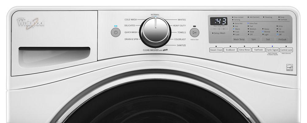 4.5 cu. ft. Front Load Washer with 12-Hour FanFresh® option
