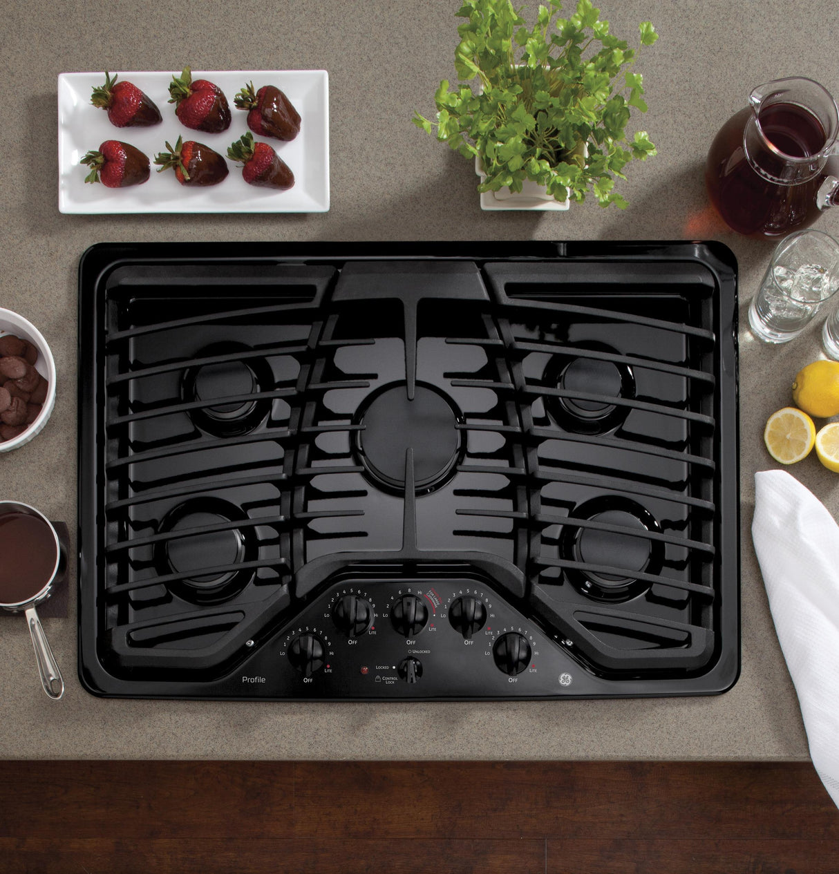 GE Profile™ Series 30" Built-In Gas Cooktop