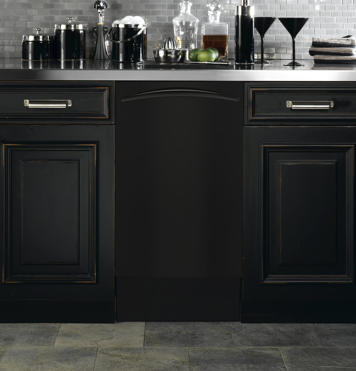 GE Profile™ Series 18" Built-In Dishwasher