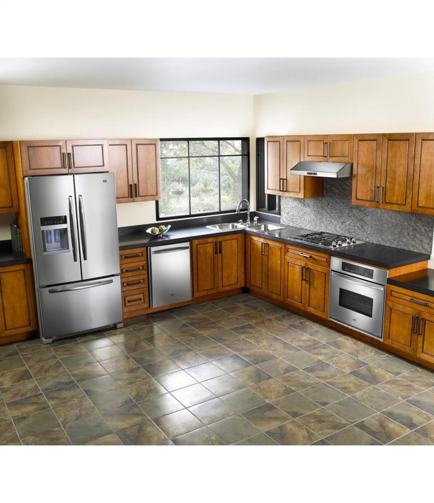 Jetclean® Plus Dishwasher with SteamClean