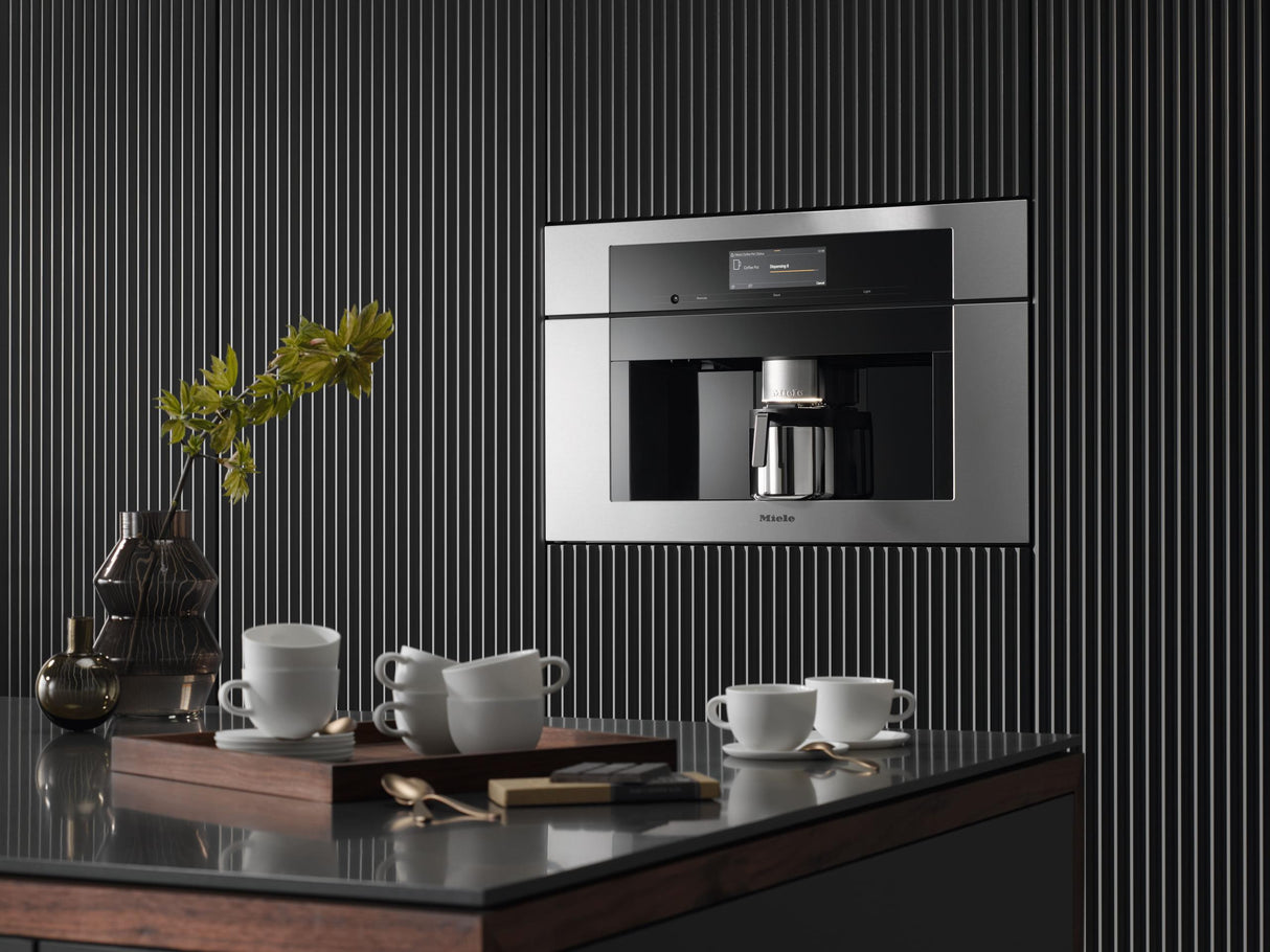 CVA 7775 Clean Touch Steel - Built-in coffee machine with DirectWater Perfectly combinable design with CoffeeSelect + AutoDescale for highest demands.