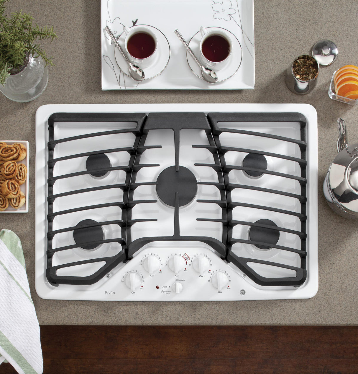 GE Profile™ Series 30" Built-In Gas Cooktop
