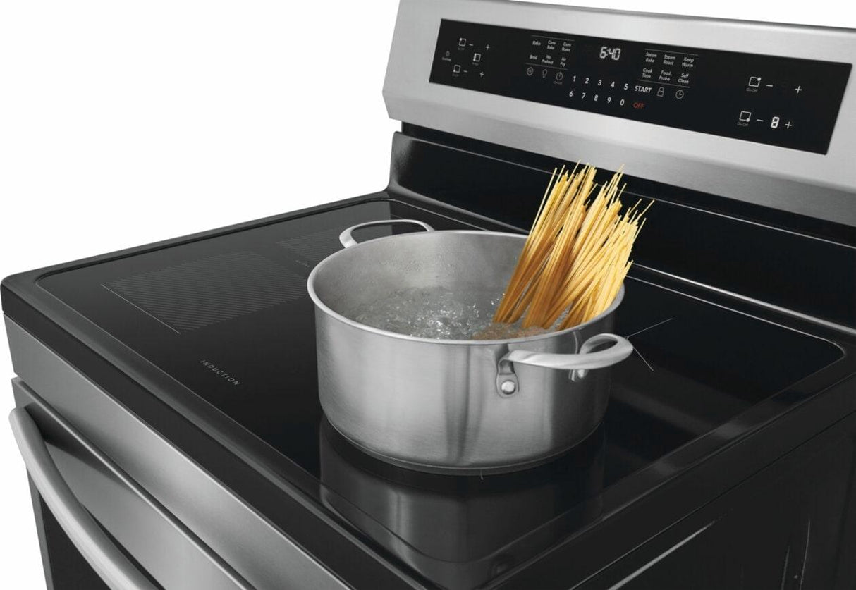 30" Freestanding Induction Range with Total Convection