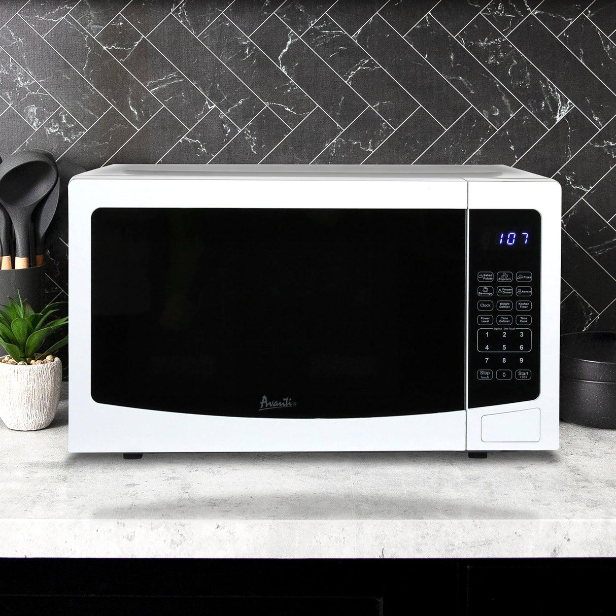Avanti 1.1 cu. ft. Microwave Oven - White