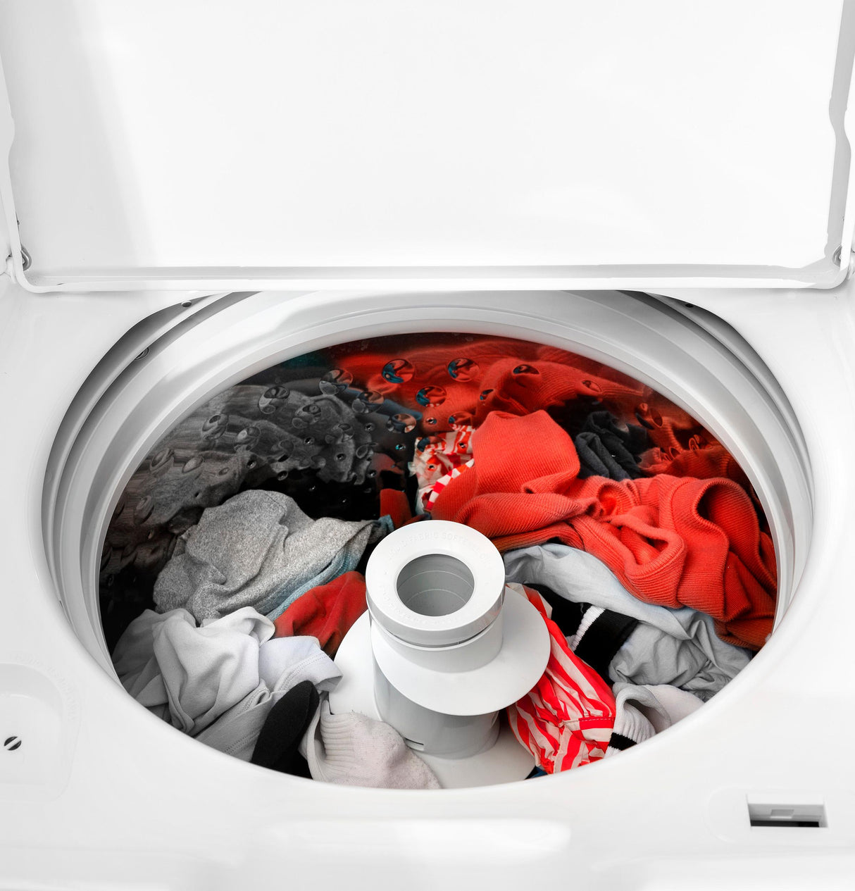 Hotpoint® 4.0 cu. ft. Capacity Washer with Stainless Steel Basket,Cold Plus and Water Level Control