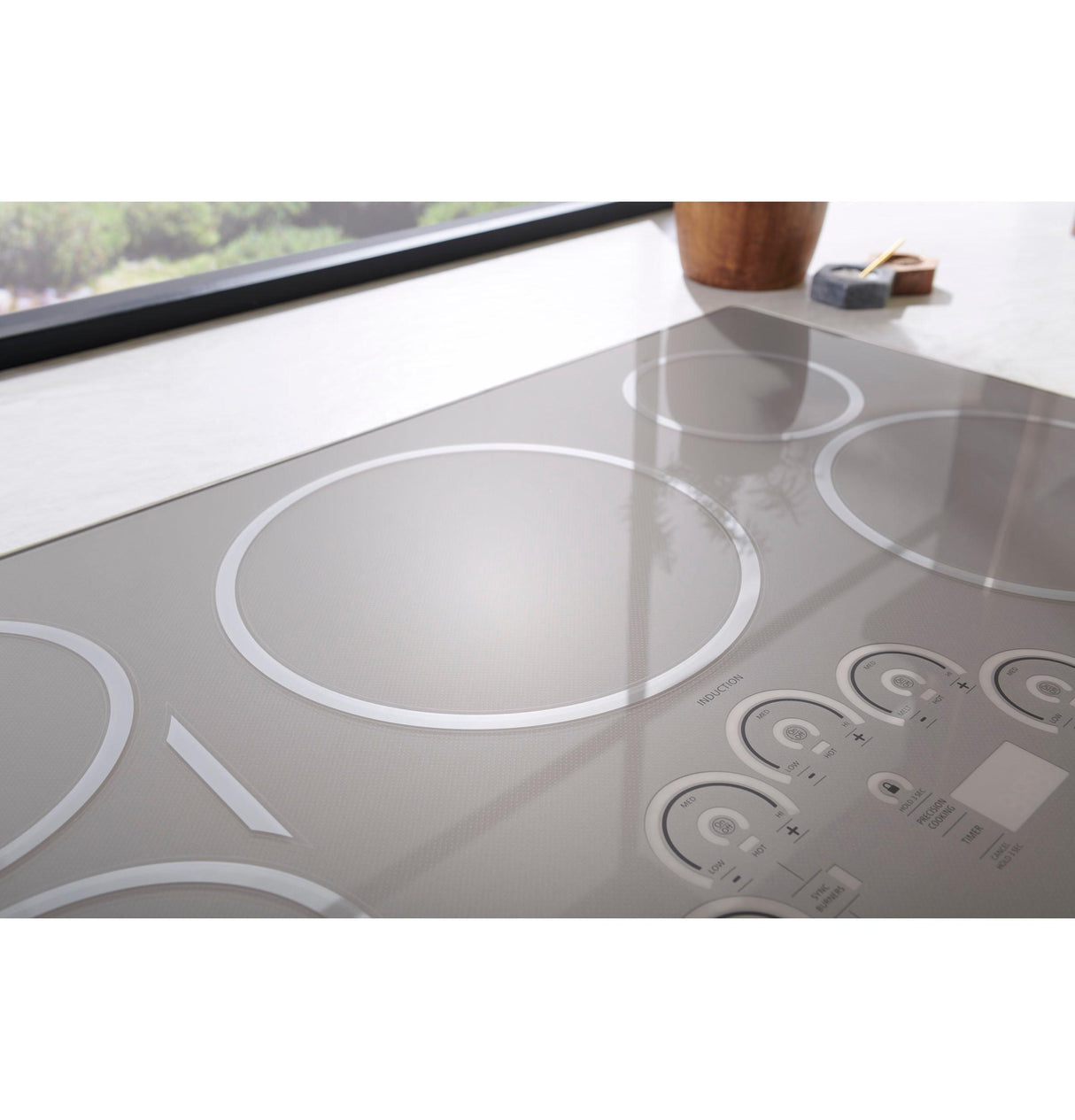 Monogram 30" Induction Cooktop