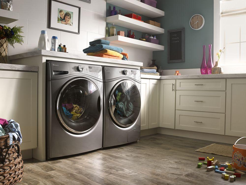 4.2 cu. ft. Front Load Washer with Closet-Depth Fit
