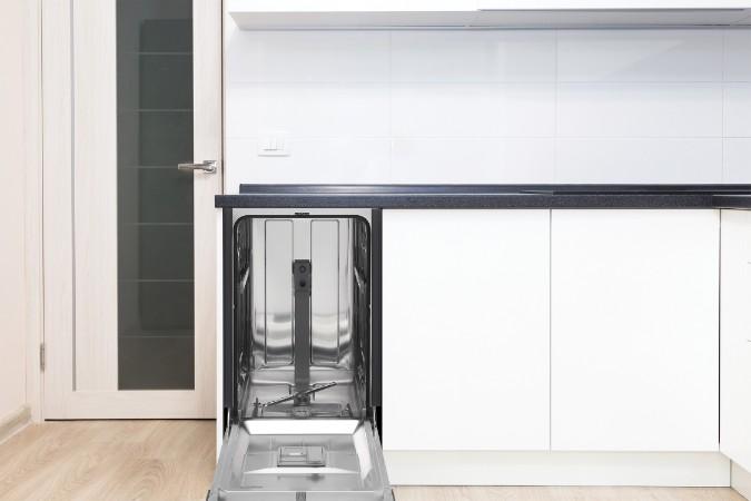 Danby 18" Wide Built-in Dishwasher in Stainless Steel