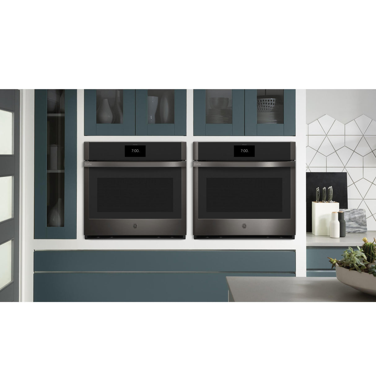 GE Profile™ 30" Smart Built-In Convection Single Wall Oven with In-Oven Camera and No Preheat Air Fry