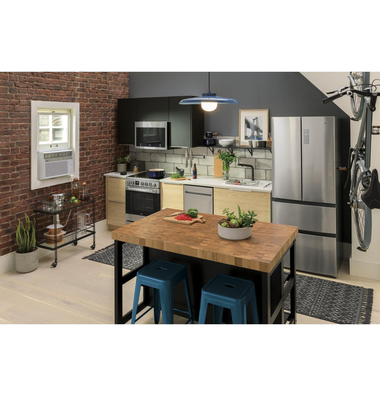30" 1.6 Cu. Ft. Smart Over-the-Range Microwave Oven