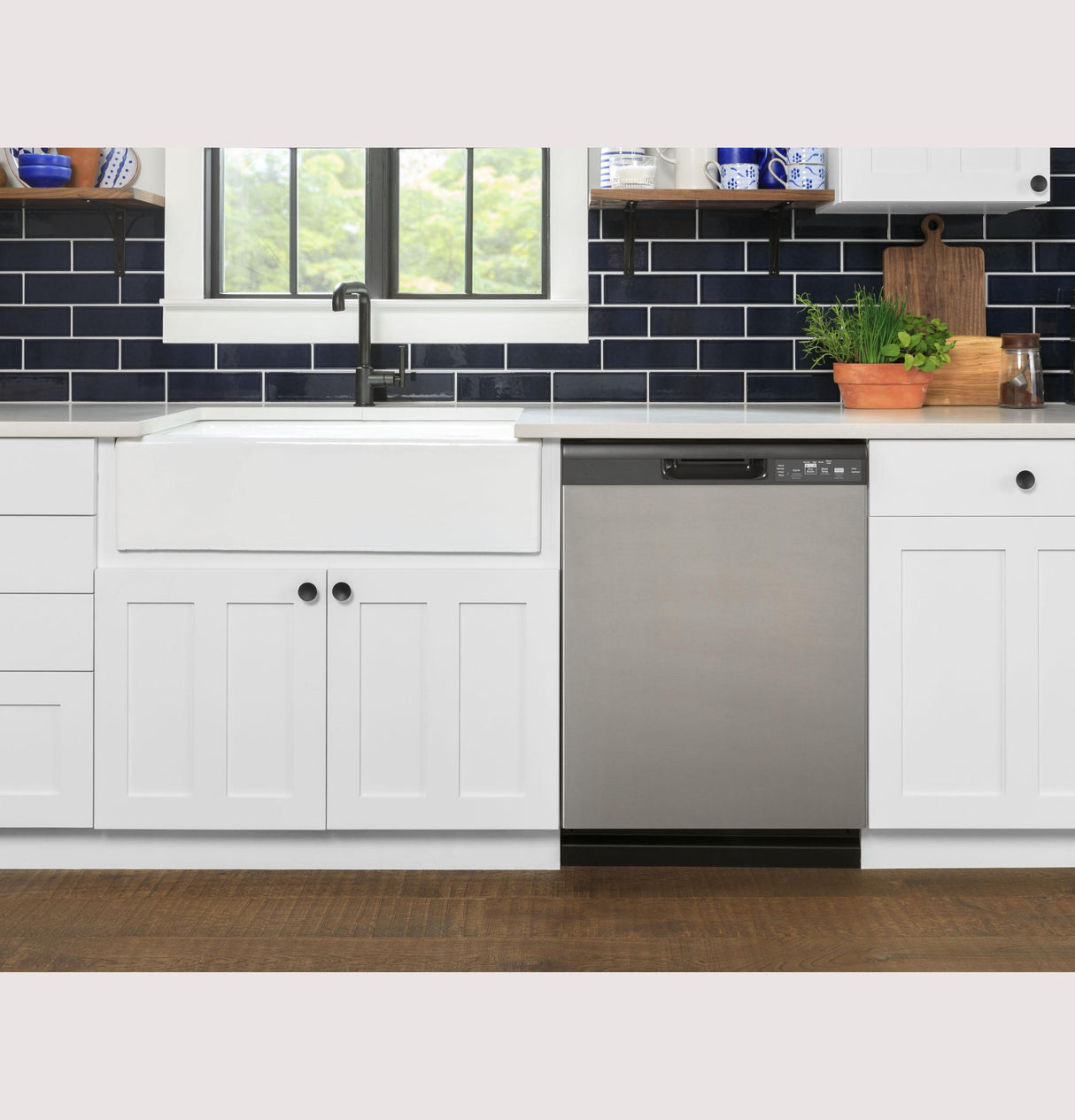 GE ENERGY STAR Dishwasher with Front Controls