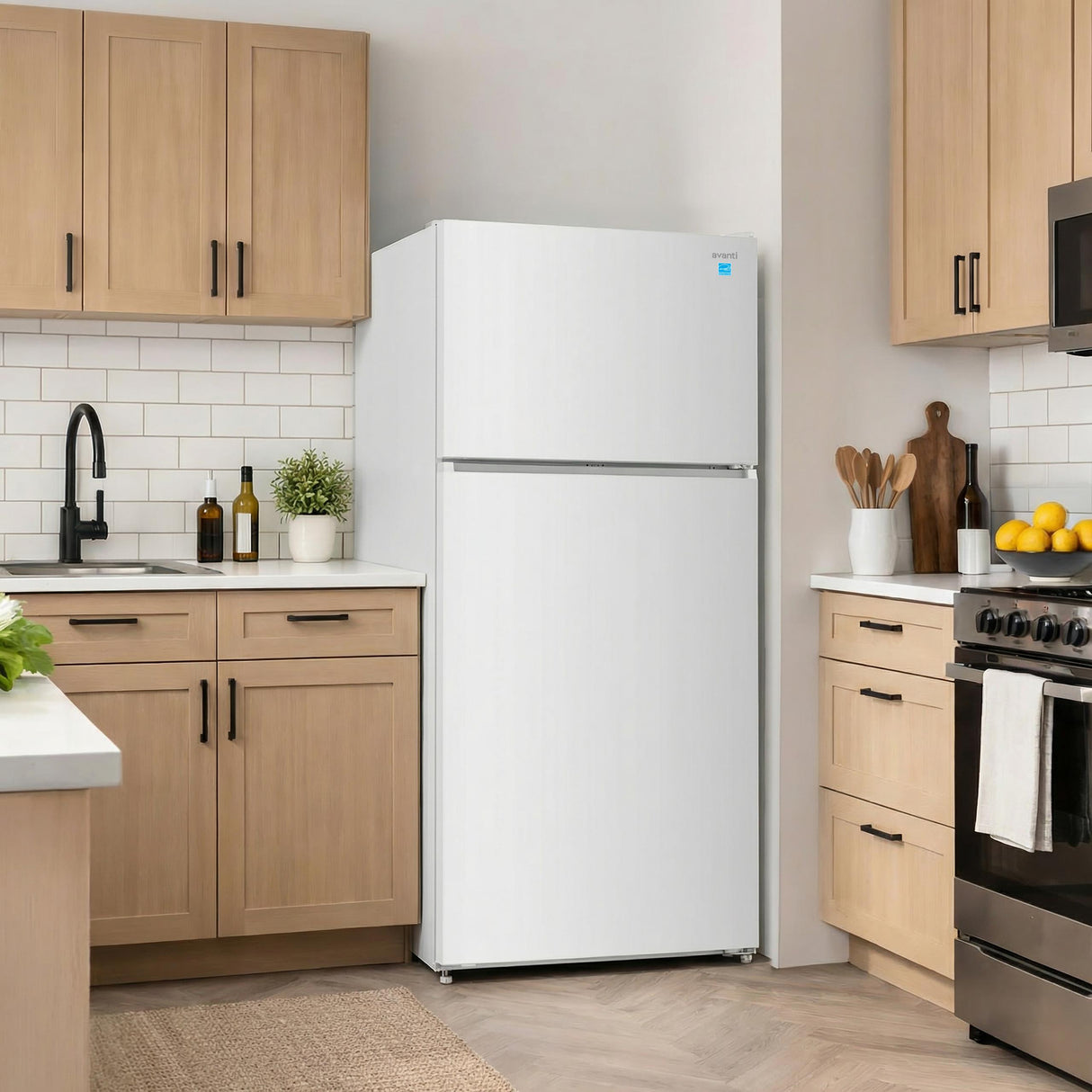 Avanti MaxxSpace Insulation™ Technology Garage-Ready Frost-Free Ice Maker-Ready Refrigerator, 24 cu. ft., ENERGY STAR, White (AVFF24DLJM0W)