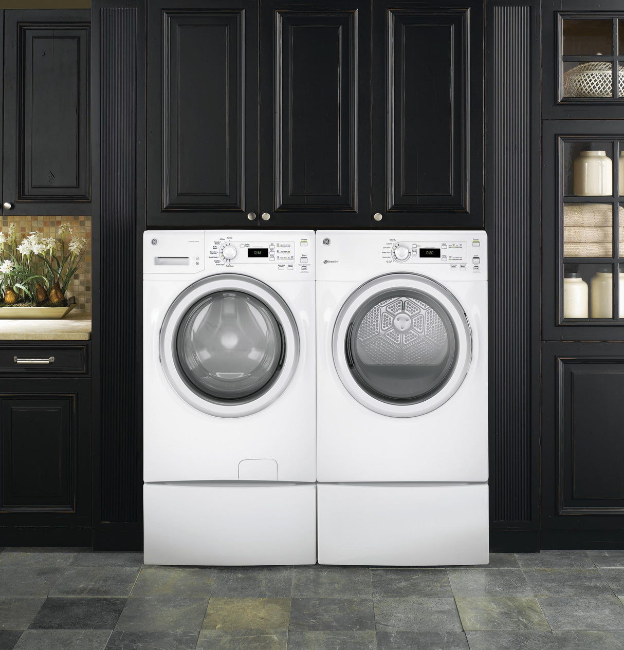 Laundry Front Load Pedestal
