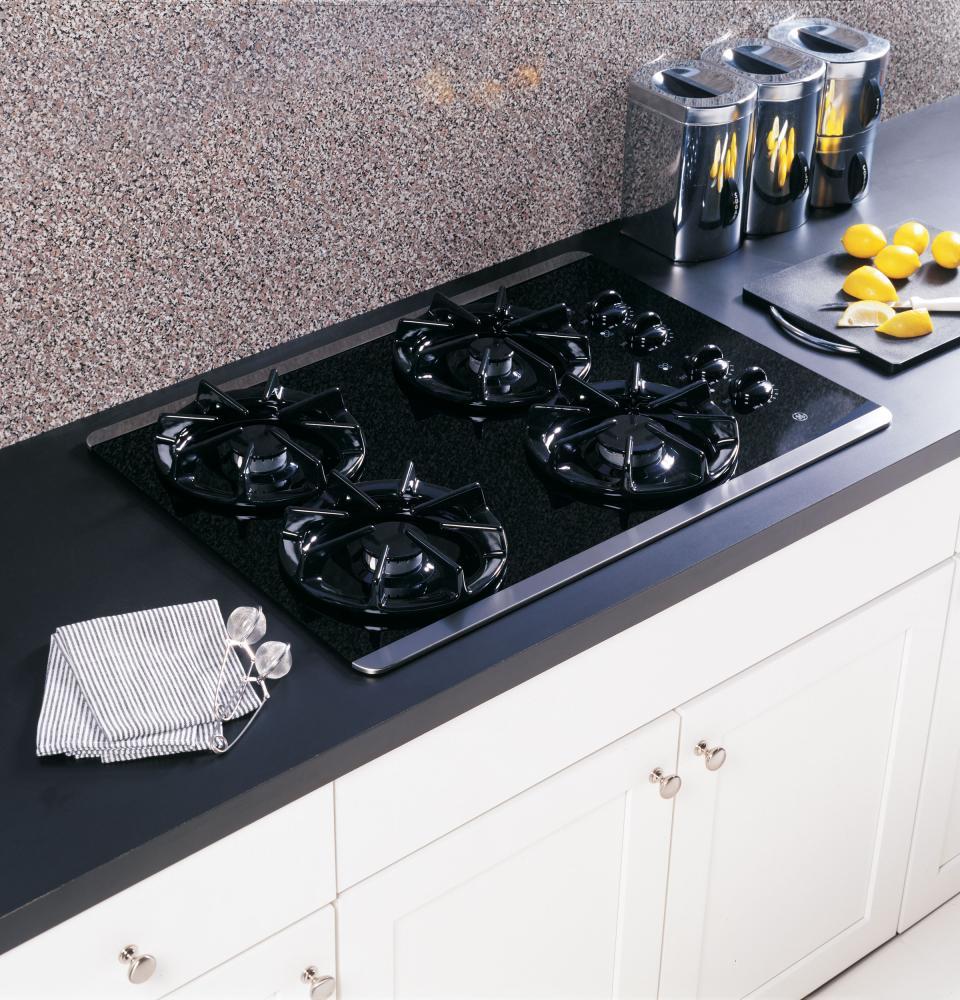 GE® 30" Built-In Gas Cooktop