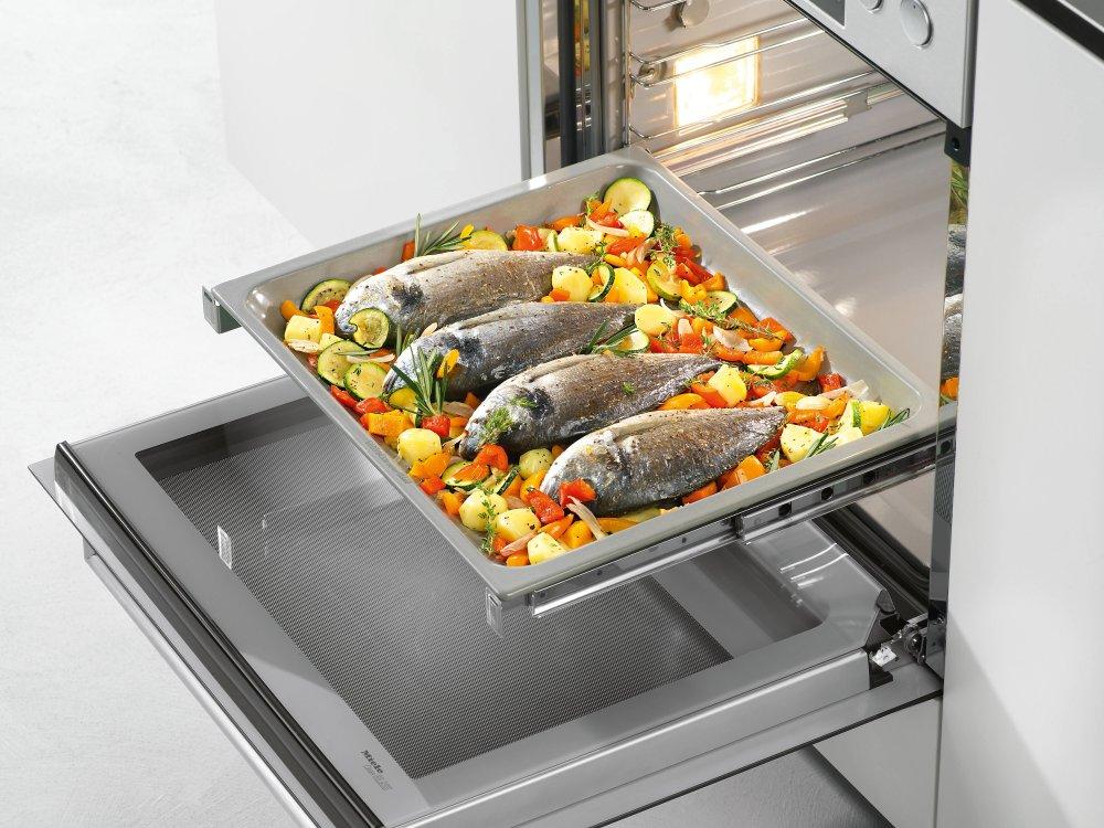 HUBB 60 - Genuine Miele multi-purpose tray with PerfectClean finish.