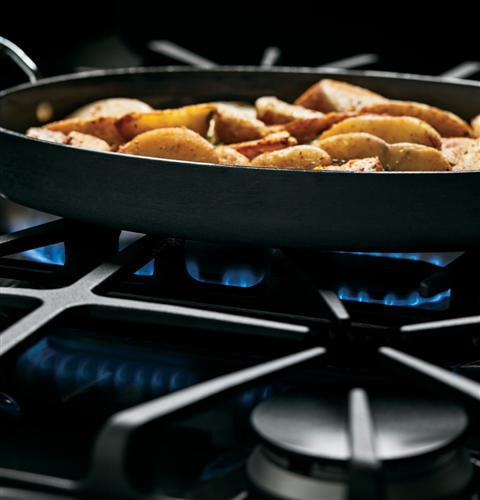 GE® 30" Free-Standing Gas Convection Range