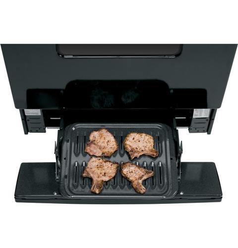 GE® 30" Free-Standing Gas Range