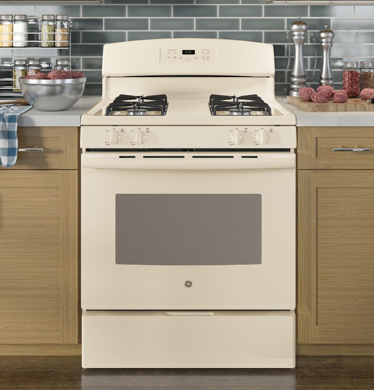 GE® 30" Free-Standing Gas Range