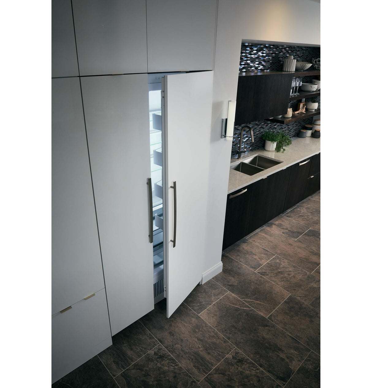 Monogram 30" Integrated Column Refrigerator