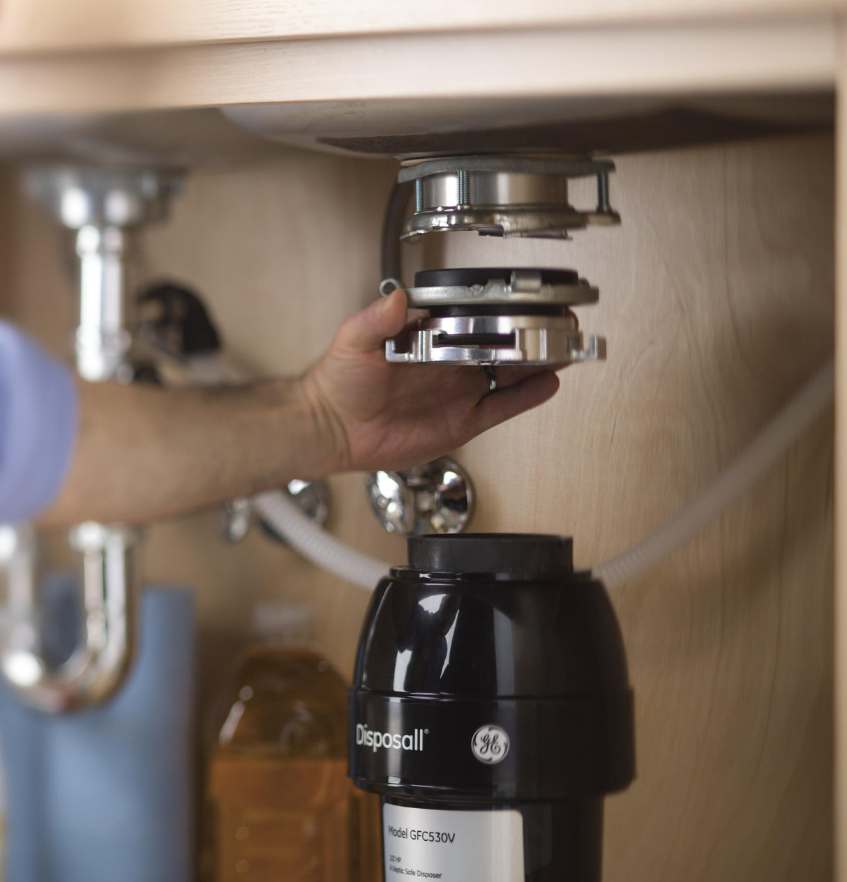 GE DISPOSALL® 1/2 HP Continuous Feed Garbage Disposer Corded