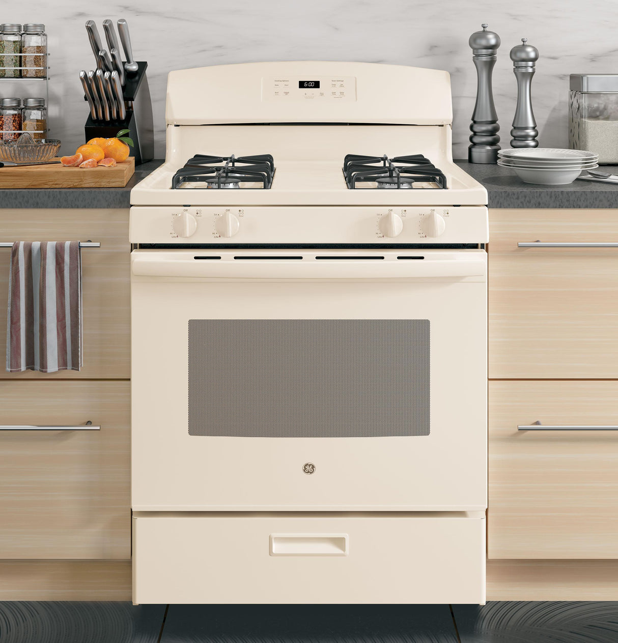 GE® 30" Free-Standing Gas Range