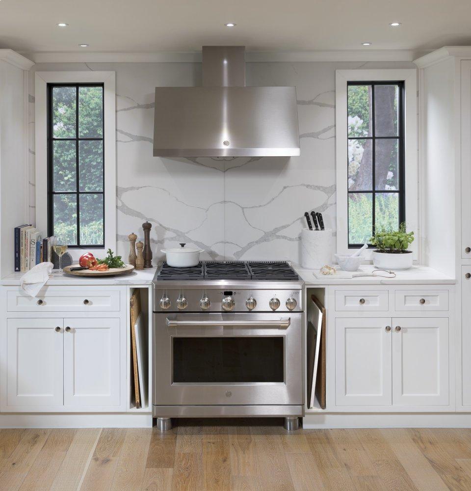 GE Cafe™ Series 36" Dual Fuel Professional Range with 6 Burners (Natural Gas)