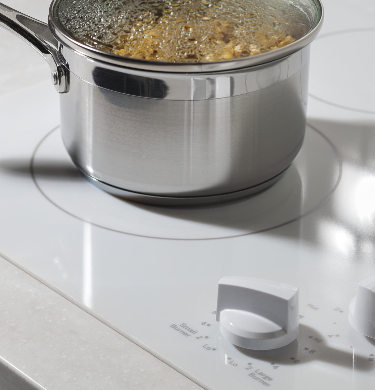 GE® 36" Built-In Knob Control Electric Cooktop