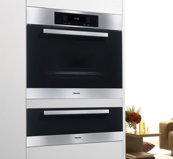 Europa Black Glass & Clean Touch Steel TM 70cm Warming Drawer