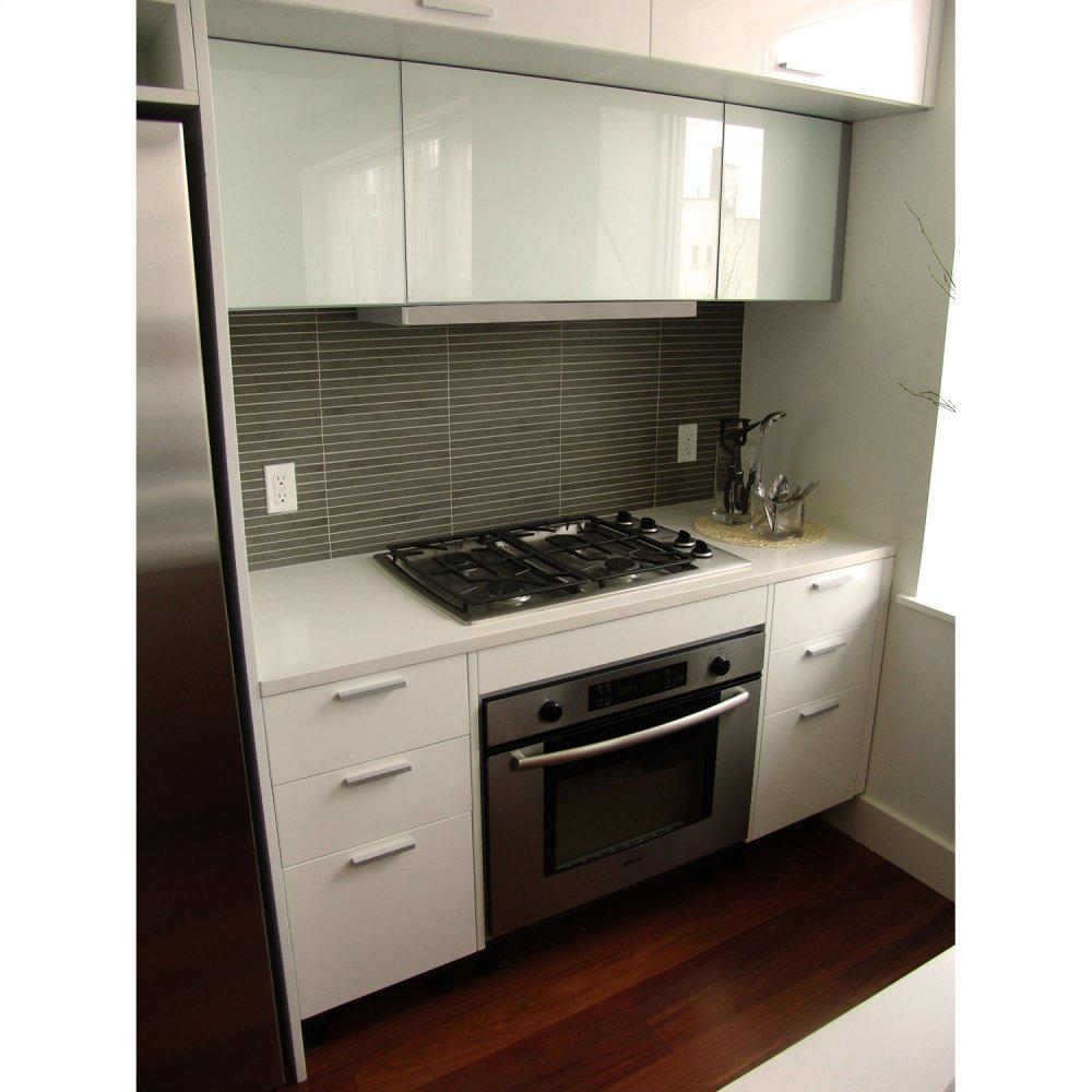 30" Cristal HC-600 cfm Slideout Range Hood