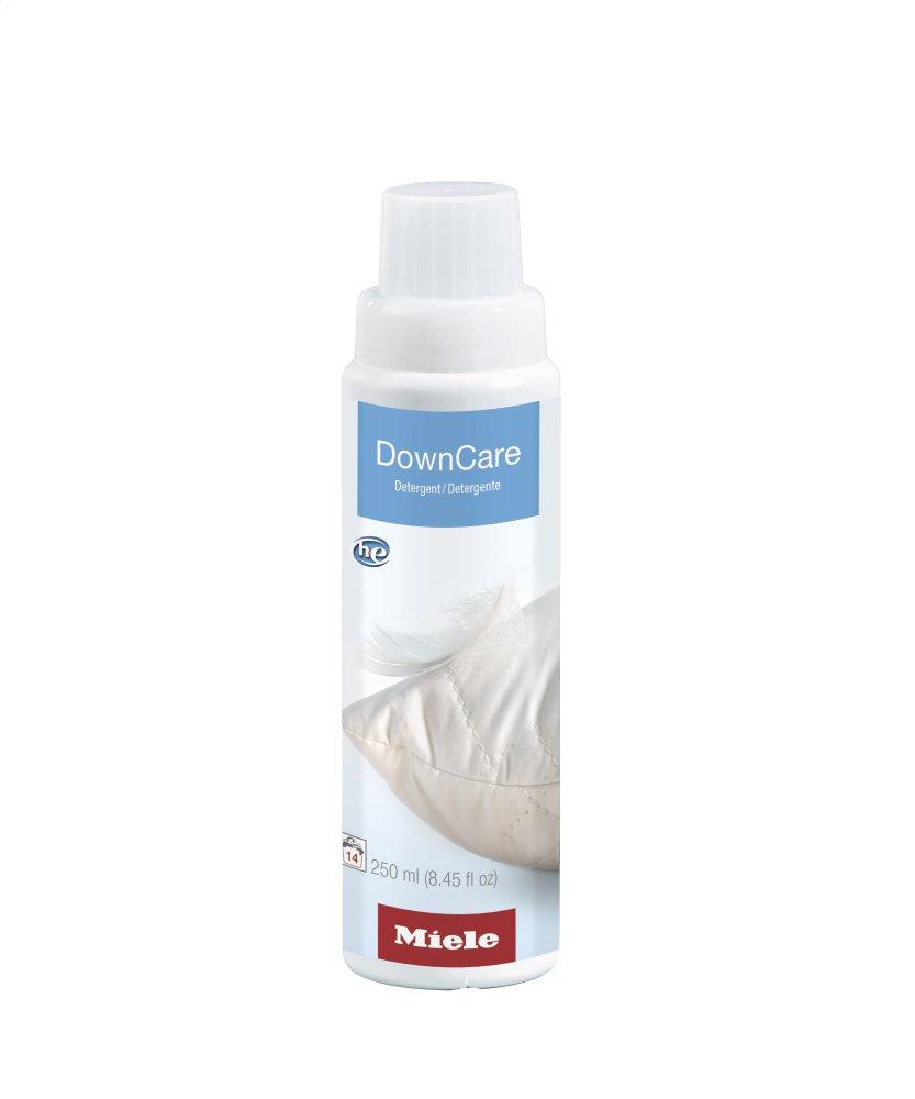WA DF 252 L - Special detergent for down 8.5 fl oz. ideal for pillows, sleeping bags or high-quality down clothing.