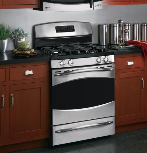 GE Profile Free-Standing Self-Clean Gas Range