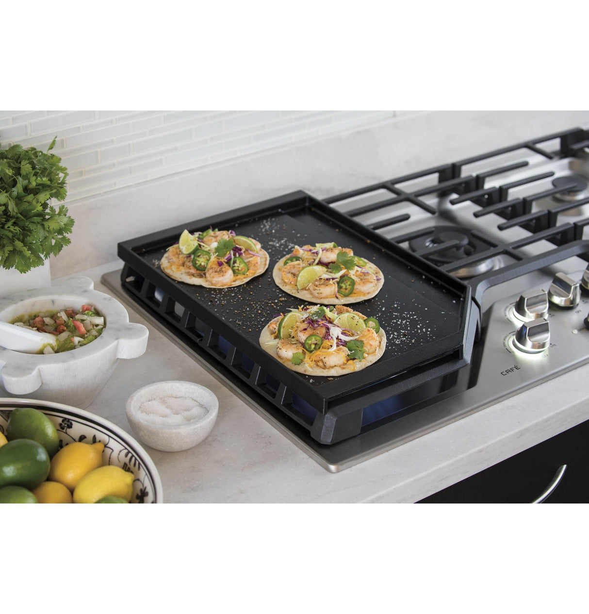 GE Cafe™ Series 36" Built-In Gas Cooktop
