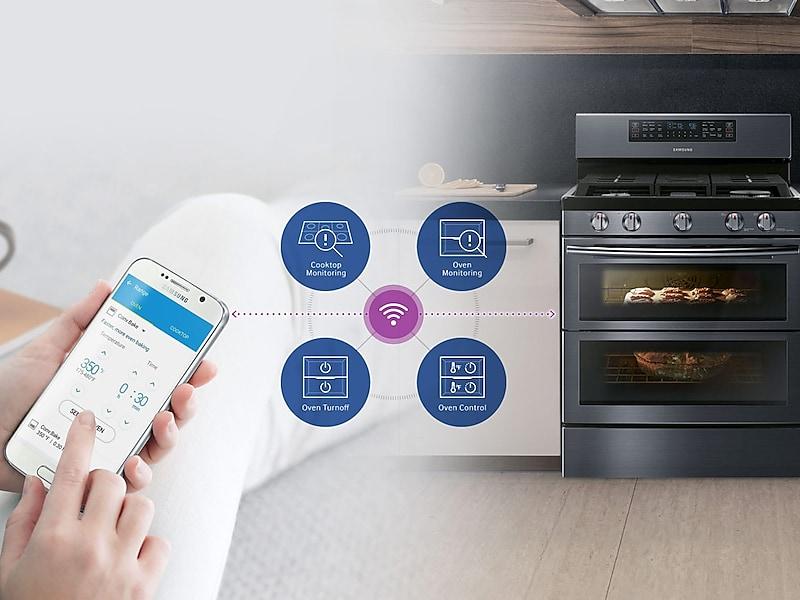 5.8 cu ft. Smart Freestanding Gas Range with Flex Duo™ & Dual Door in Stainless Steel