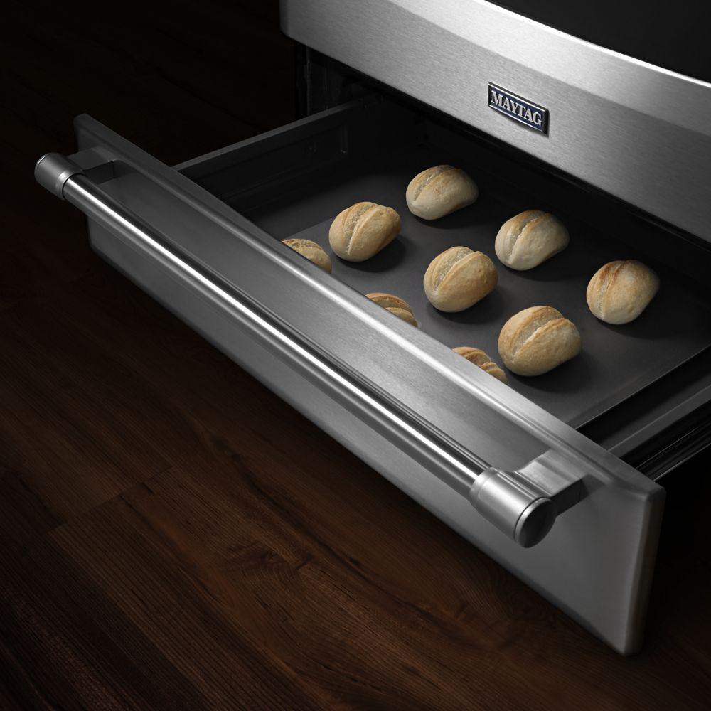 30-inch Wide Gas Range with Convection and Warming Drawer - 5.8 cu. ft.