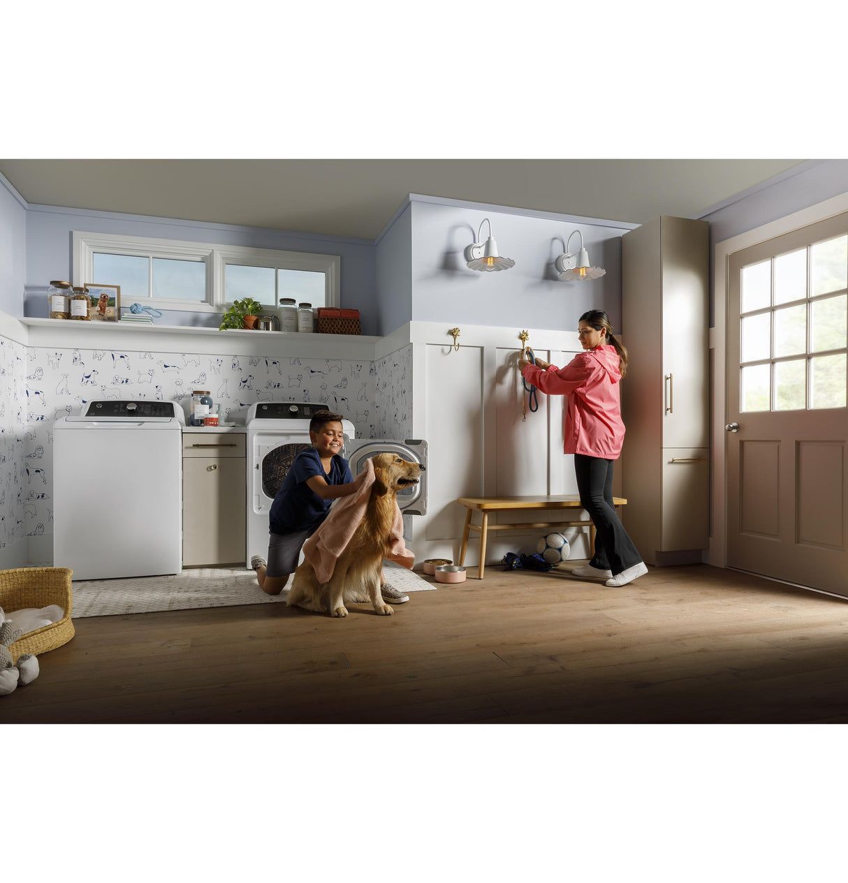 GE® 7.4 cu. ft. Capacity Gas Dryer with Up To 120 ft. Venting and Sensor Dry