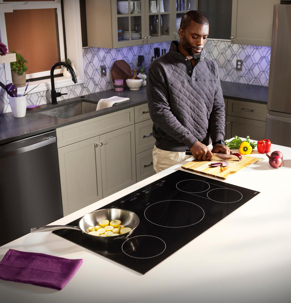 GE Profile™ ENERGY STAR® 36" Built-In Touch Control Induction Cooktop