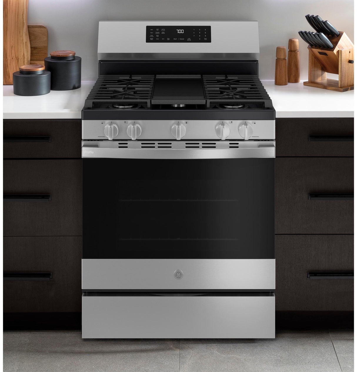 GE Profile™ 30" Smart Free-Standing Gas Convection Range with No Preheat Air Fry and EasyWash™ Oven Tray