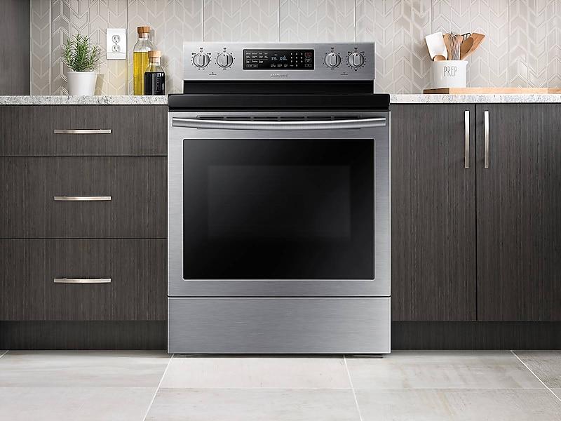 5.9 cu. ft. Electric Range with True Convection