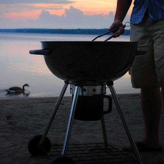 Rodeo Charcoal Kettle Grill in Black
