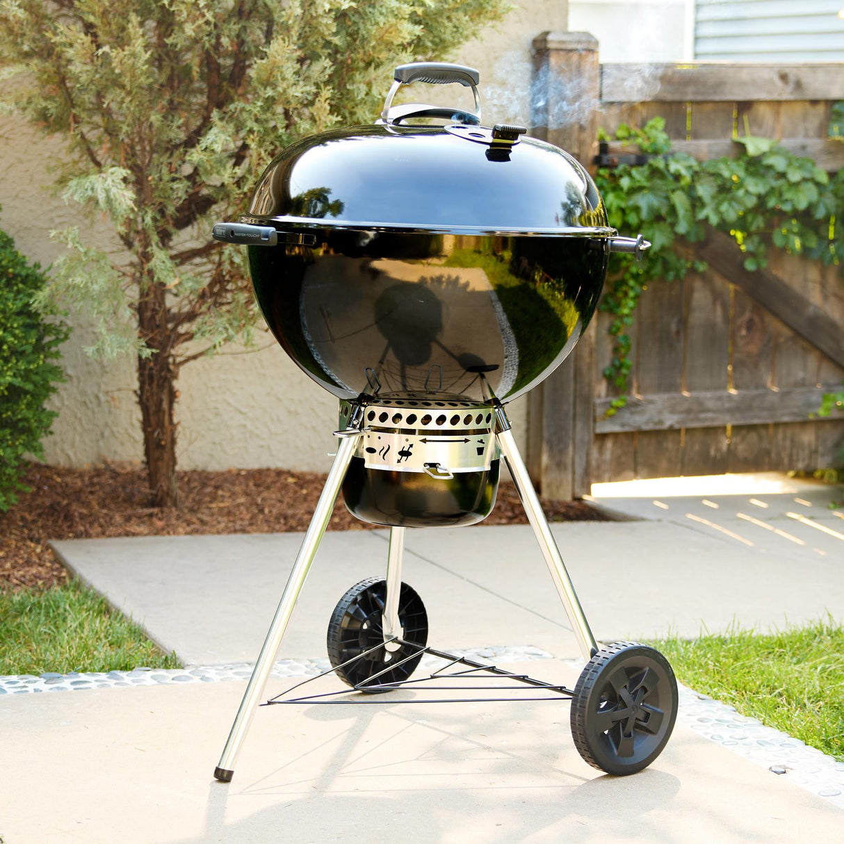 22" Master-Touch™ Charcoal Grill - Slate Blue